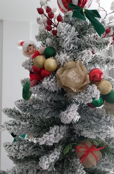 Brad artificial impodobit